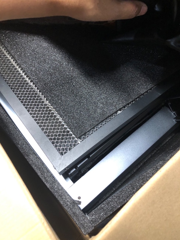 Photo 1 of ***SOLD FOR PARTS- MISSING PARTS***************** ACMER P2 Laser Engraver