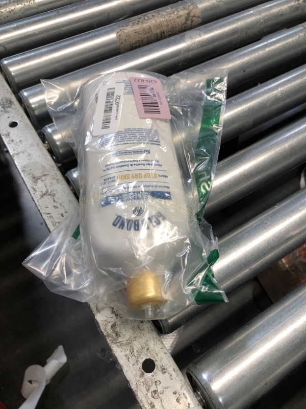 Photo 1 of ***DAMAGED - SEE NOTES/PICTURES*** Gold Bond Healing Hydrating Lotion With Aloe Moisturizes, Heals & Smooths Dry Skin, Delivers Immediate 24-Hour Hydration, Value Size, 24 oz.