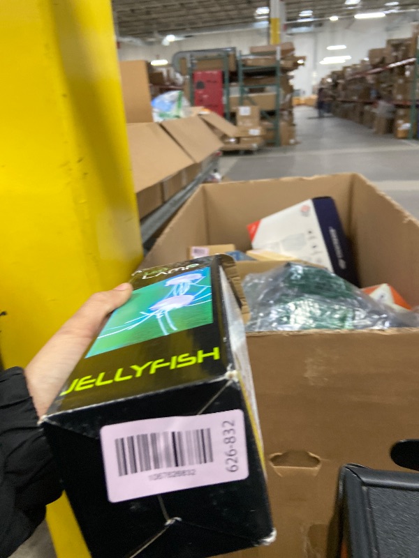 Photo 1 of ***MISSING WATER & CHARGER***Yonxuleo Volcano Lava Lamp,USB Powered Night Sleep Light,Quiet Design, Room Office Decor Relax Mood Lighting, Unique Birthday Christmas Gift for Boys and Girls***MISSING WATER & CHARGER***