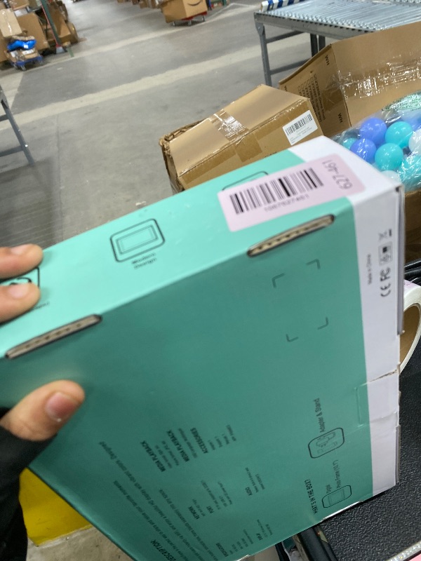 Photo 1 of ***CRACKED SCREEN*SEE PICTURE***PIPI Vision 10.1 Inch WiFi Digital Picture Frame, Upgraded 32GB Storage,Smart Frameo App, IPS Touch Screen, Easy Setup, Instantly Share Photos & Videos for Mom,Grandparents***CRACKED SCREEN***