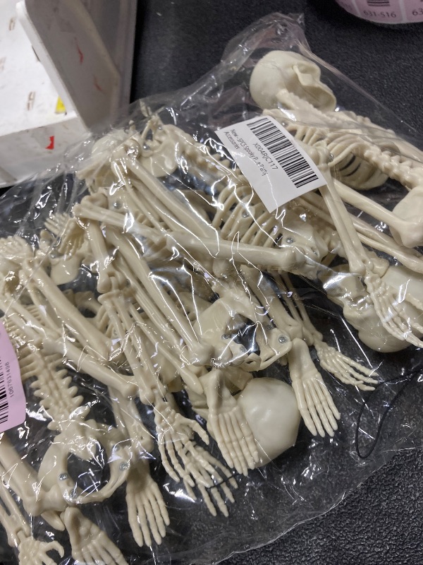 Photo 1 of ?5PCS 16 Inch Height? Halloween Decorations Outdoor Indoor Halloween Skeleton Spooky Posable Skeletons Toy Small Skeletons Hanging Decor Movable Joints Decor Graveyard Haunted Party Accessories