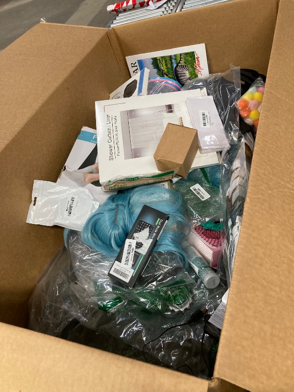 Photo 1 of ******No returns. We do not accept returns.Nellis Variety Box: Medium | See Notes for Details