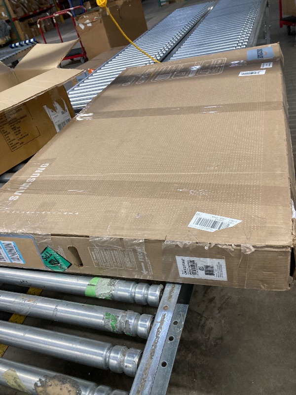 Photo 1 of *****No Refunds or Returns2057.35Samsung 55-Inch Class QLED Q7F Series Samsung Vision AI Smart TV (2025 Model, 55Q7F) Quantum HDR, Object Tracking Sound Lite, Q4 AI Gen1 Processor, 4K upscaling, Gaming Hub, Alexa Built-in