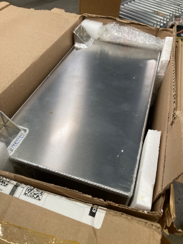 Photo 1 of 10 Gallon Fuel Cell 40L Universal Gas Tank with Level Sender & 6AN 12FT Fuel Line Kit,Aluminum Polished Racing Street Drift Strip Fuel Tank with Quick Release Fuel Cap,Silver