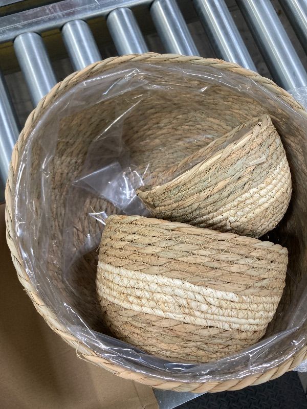 Photo 1 of ***MISSING TWO BASKETS-SELLING AS INCOMPLETE ***Sieral 3 Pcs Seagrass Hand Woven Planter Basket Large Plant Pots Indoor Flower Pots Cover, 12+8+7+6 Inch Storage Planter Containers with Plastic Liners