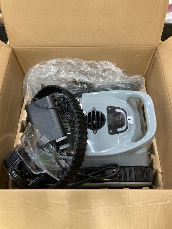 Photo 1 of (2025 New) Seauto Crab Cordless Robotic Pool Vacuum, Wall-Climbing, Automatic Pool Cleaner, Suitable for Walls and Floors of 1614 Square Feet Pool