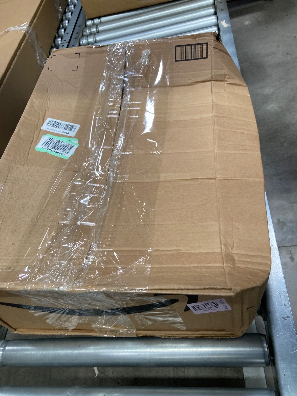 Photo 1 of ***MISSING PARTS -SELLING AS IS *** PLASTIC NOT WOOD

KOHLER 4636-RL-0 Cachet ReadyLatch Elongated Toilet Seat Slow Close, Soft Close Toilet Seat Quiet Lid, Contoured Grip-Tight Bumpers Installation Hardware, Apartment Essentials, White