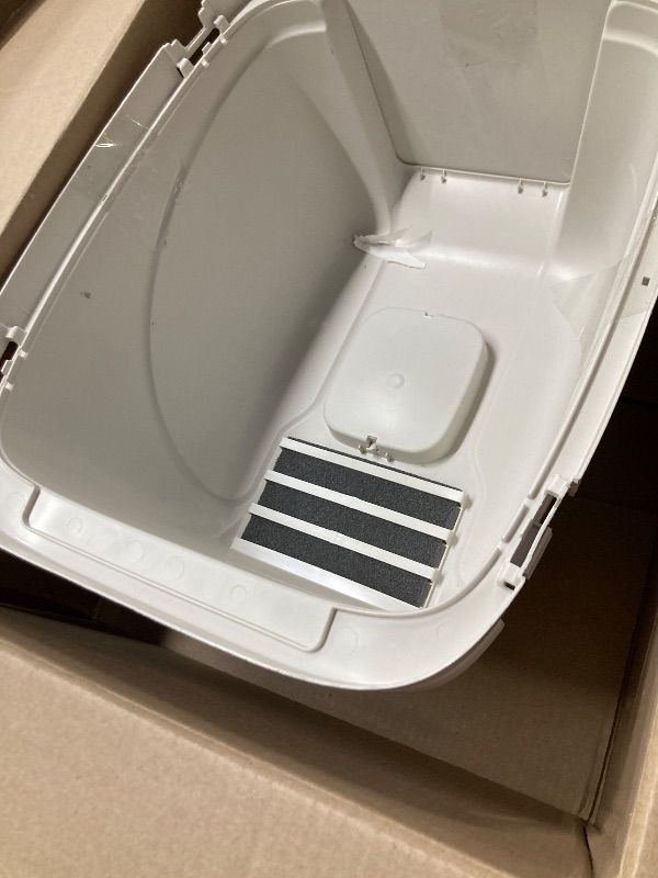Photo 1 of ***MISSING PIECES -SELLING AS PARTS ONLY*** Van Ness Pets Odor Control Large Enclosed Cat Litter Box, Hooded, Pearl, CP6