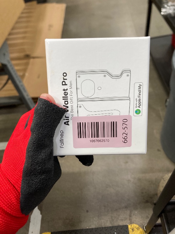 Photo 1 of ?Anti-theft Tracking Wallet? Smart Wallet with Location Tracking, Air Wallet Build in Airtag Chip Compatible with Apple Find My iOS Only, RFID-Blocking Card Holder with Money Clip (Carbon Fiber)