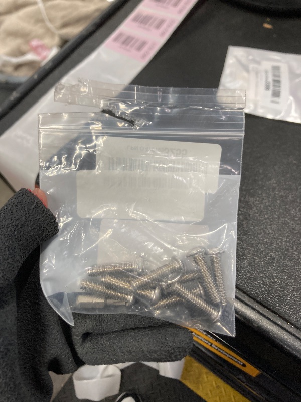 Photo 1 of 1/4-20 x 1" Button Head Torx Security Machine Screws Stainless Steel Tamper Proof, Qty 10