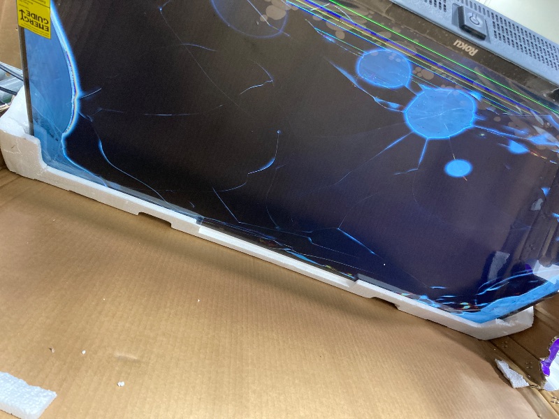 Photo 1 of ***BROKEN*NON RETURNABLE*NON REFUNADABLE*NO EXCEPTIONS***
Roku Smart TV – 40-Inch Select Series, 1080p Full HD TV – Roku TV with Voice Remote – Flat Screen LED Television with Wi-Fi for Streaming Live Local News, Sports, Family Entertainment***BROKEN*NON 