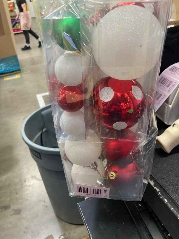 Photo 1 of 105PCS Red Green White Christmas Ornaments Set, Cute Shatterproof Christmas Ball Ornaments Bulk, Assorted Christmas Decorations Hanging Balls for Christmas Tree Holiday Party Decor (Red Green White)