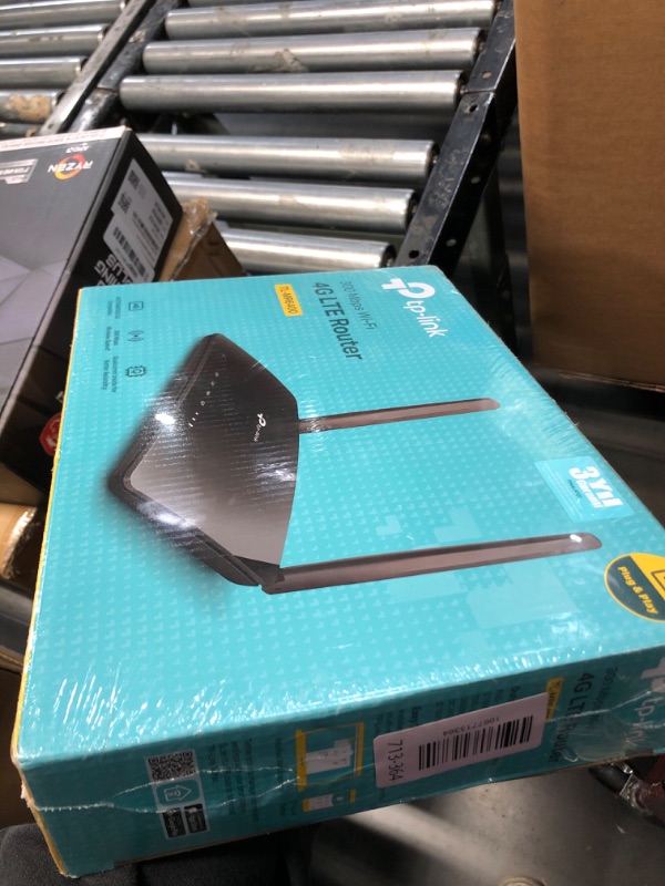 Photo 1 of ***FACTORY SEALED***Tp-link 300mbit/s Wlan N 4g lte router 4g lte modem