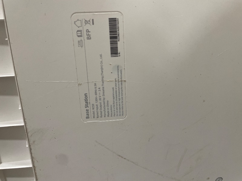 Photo 1 of **ACTUAL RETAIL IS $299 AND HEVAILY USED** dreame L10s Ultra Robot Vacuum and Mop Combo, Auto Mop Cleaning and Drying, Self-Refilling and Self-Emptying Base for 60 Days of Cleaning, 5300Pa Suction and AI Navigation, Compatible with Alexa
