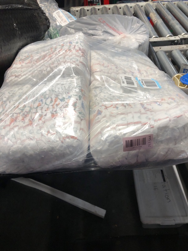 Photo 1 of ***STOCK PHOTO FOR REFERENCE ONLY*** 
**Size 6**
Pampers Diapers - Swaddlers 360° - Size unknown, up to 100% Leakproof Comfy Dry Fit, Designed for Easy Changes, Pull On Baby Diaper (Packaging May Vary)