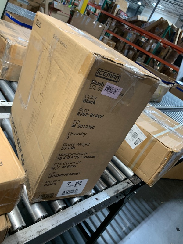 Photo 1 of ***FACTORY SEALED***
Iceman by Chefman Slush-Ease 68oz Slushie Machine, 48oz Liquid Capacity Frozen Drink Maker & Slushy Machine with 5 Presets and LED Display, Perfect for Frozen Margaritas, Frappes, Smoothies & Shakes