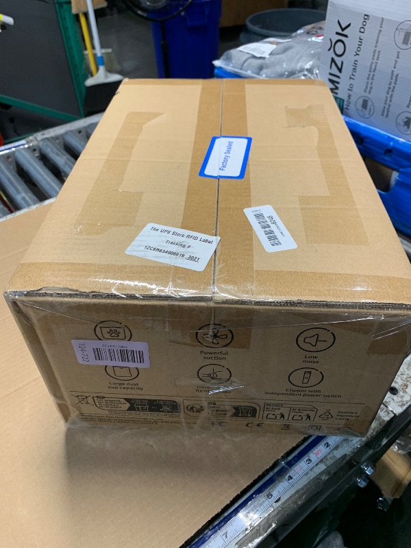 Photo 1 of ***FACTORY SEALED***AIRROBO Dog Grooming Vacuum Kit,12000Pa Strong Pet Vacuum for Shedding,Grooming Hai,Quiet,PG100,2L Large Capacity