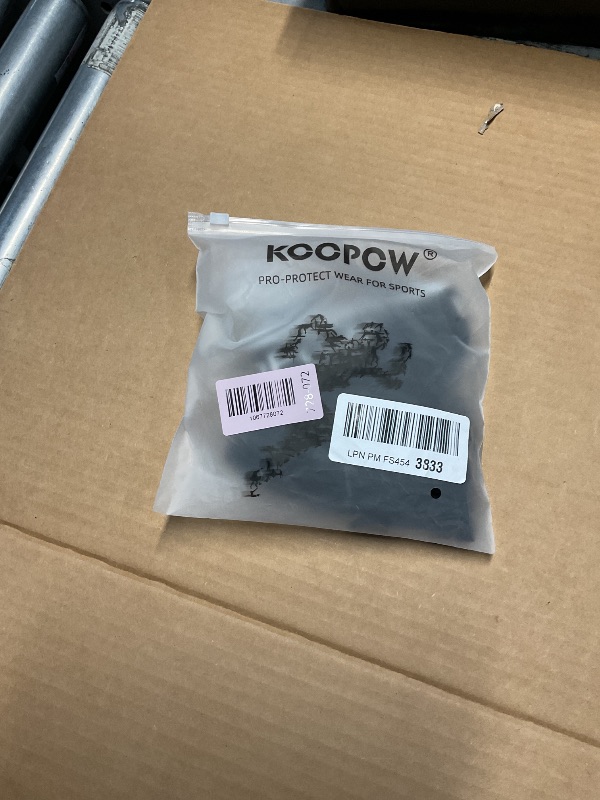Photo 1 of ***MISSING PARTS***
KOOPOW 2-Pack Youth Boys Compression Shorts With Soft Protective Athletic Cup, Cups Holder & Pocket, Kids Sports Baseball Boxer Briefs Athletic Underwear For Football Lacrosse,Grey M