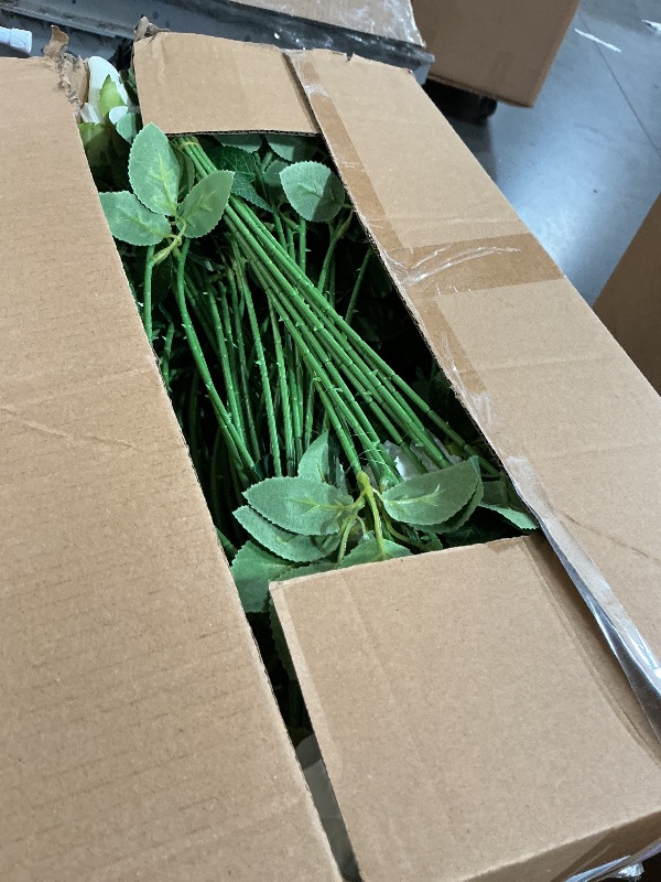 Photo 1 of [100]Pcs Realistic Artificial flowers White Roses Bulk, Silk Flowers for wedding decorations & Home Decor, Bridal Bouquets & Centerpieces, Perfect for Halloween & Valentine's Day Decorations (100)