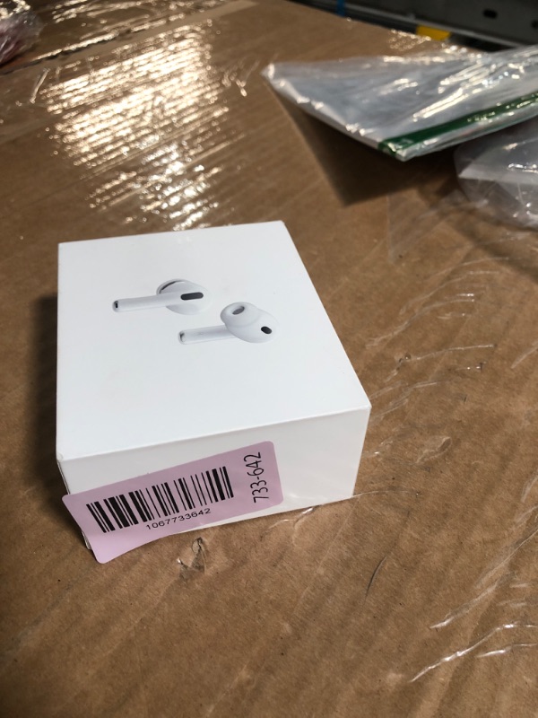 Photo 1 of ***MISSING ONE EARBUD***
Apple AirPods Pro 3 Wireless Earbuds, Active Noise Cancellation, Live Translation, Heart Rate Sensing, Hearing Aid Feature, Bluetooth Headphones, Spatial Audio, High-Fidelity Sound, USB-C Charging