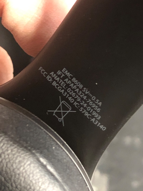 Photo 1 of ***MISSING ACCESSORIES***
Beats Solo 4 - Wireless On-Ear Bluetooth Headphones, Up to 50-Hour Battery Life, Ultra-Lightweight Comfort, Powerful and Balanced Sound, Apple & Android Compatible - Black & Gold