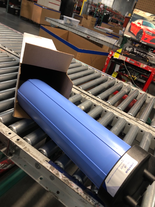 Photo 1 of ***FACTORY SEALED***Pentair Pentek 150233 Big Blue Filter Housing, 1" NPT #20 Whole House Heavy Duty Water Filter Housing with High-Flow Polypropylene (HFPP) Cap and Pressure Relief Button, 20-Inch, Black/Blue
