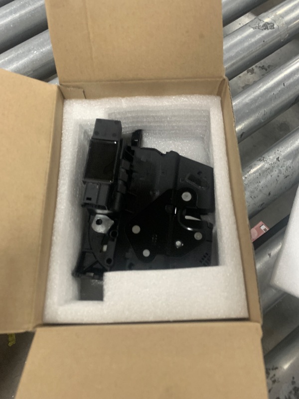 Photo 3 of 51247269543 Rear Trunk Latch Lock Actuator Compatible with BMW 320i, 328i, 330i, 528i, 535i, 550i, 730Li, 740Li, 750Li, 760Li, X5, M5 for Rolls-Royce RR4, RR6, RR5 Replace # 51247269543
