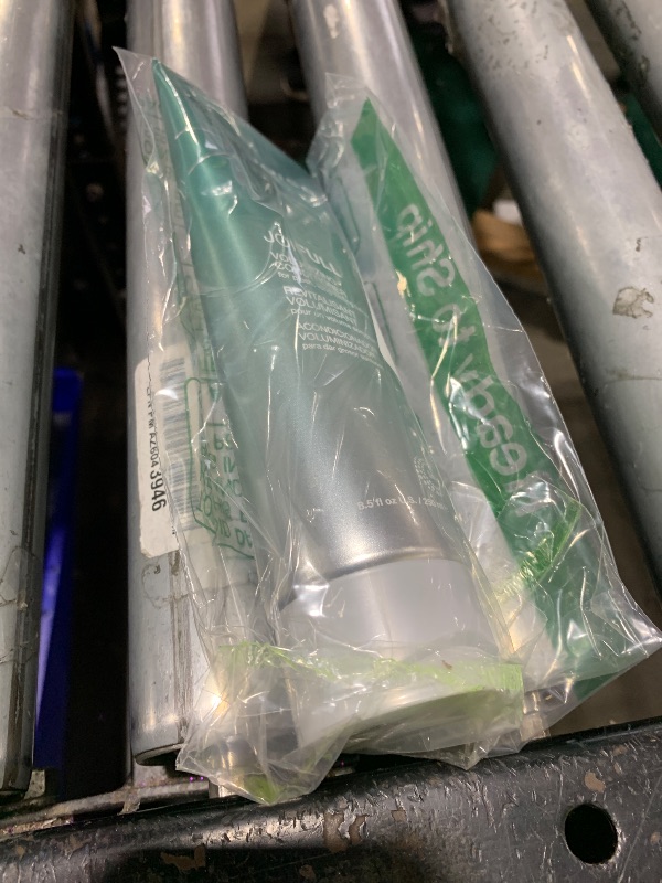 Photo 1 of JoiFULL Volumizing Conditioner | For Fine, Thin Hair | Add Instant Body | Long-Lasting Fullness | For Thicker Bouncier Hair | Boost Shine | With Lotus Flower & Bamboo Extract | 8.5 Fl Oz