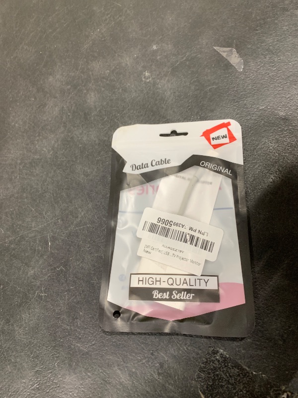 Photo 1 of [MFi Certified] USB C to HDMI Adapter for iPhone 17 16 15 to TV, 4K@60Hz Type-C to HDMI Adapter with 100W Fast Charging Port for iPhone 17/17 Pro/17 Pro Max/Air/16 15 Pro Max to HDTV Projector Monitor