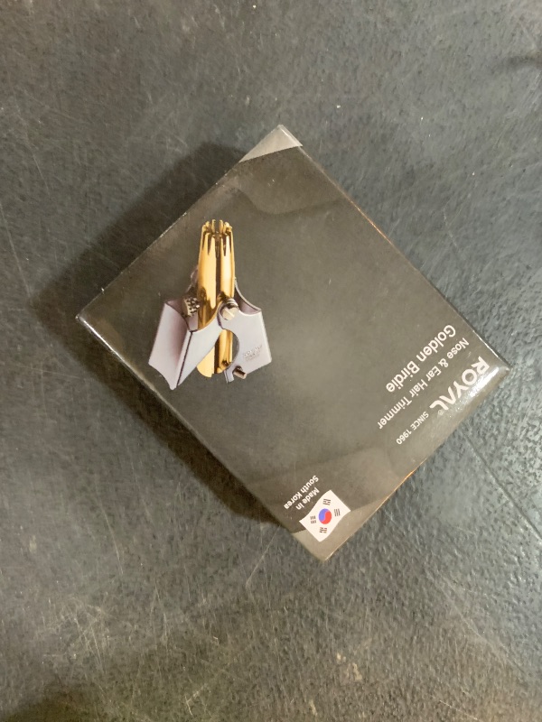 Photo 1 of [MADE IN KOREA] ROYAL Gold Nose hair trimmer for men, Golden Birdie, Allergy-free, Manual, Battery-free, Waterproof, Painless with Twelve Dual-Edged blades, Patented Mechanism ET-4PG