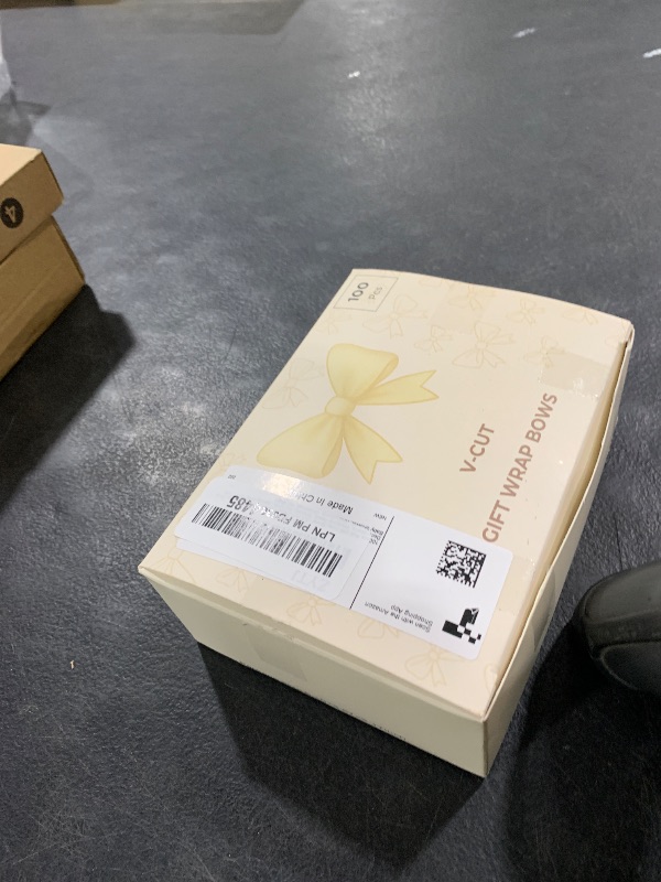 Photo 1 of 100pcs Red Gift Wrap Bows - 3.3 Inch Elegant Bows for Gift Wrapping, Party Decorations, Wedding Decor, Birthday Presents, Holiday Gifts, DIY Crafts, Baby Shower, Anniversary, Christmas, Gift Bags