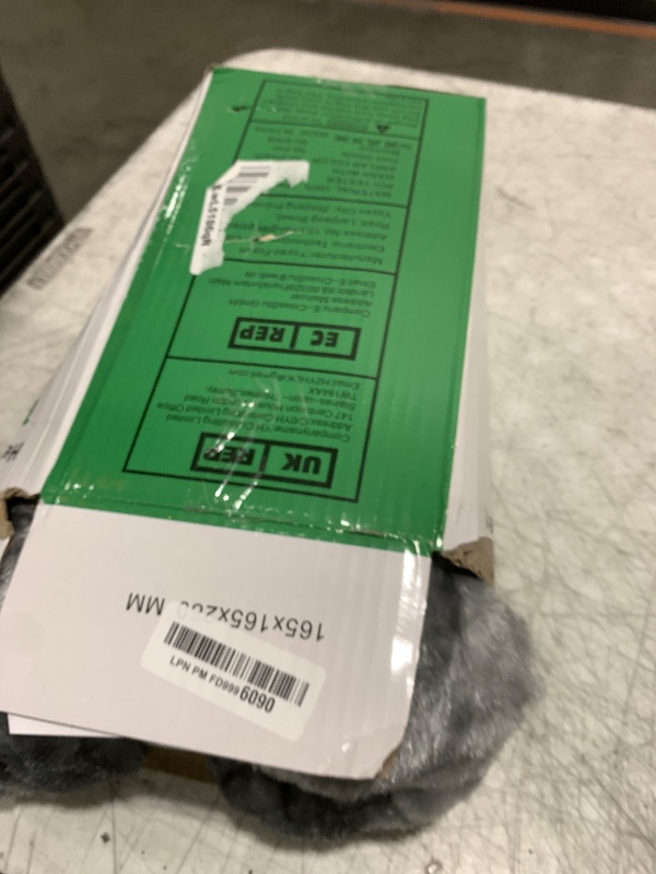 Photo 1 of *NONFUNCTIONING** Cushious Electric Heated Blanket Throw 50''x60''Size Faux Fur Heating Blanket 10 Heating Settings, 1-8h Timer & Overheat Protection, Machine Washable, Soft Flannel and Sherpa Full Body Warmth