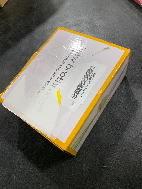 Photo 2 of New brothread 20 Assorted Colors Metallic Embroidery Machine Thread Kit 500M (550Y) Each Spool for Computerized Embroidery and Decorative Sewing