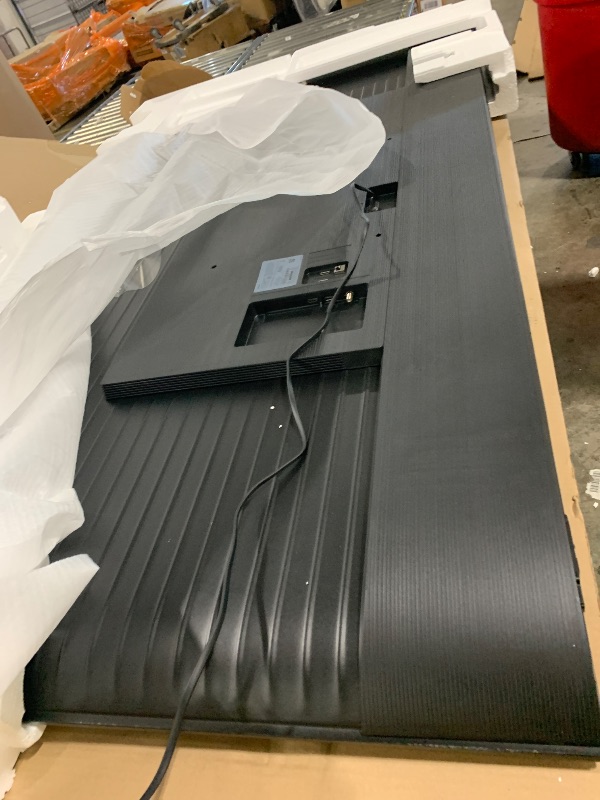 Photo 4 of Samsung 85-Inch Class Crystal UHD U8000F 4K Smart TV (2025 Model) Endless Free Content, Crystal Processor 4K, MetalStream Design, Knox Security, Alexa Built-in *** PARTS ONLY****