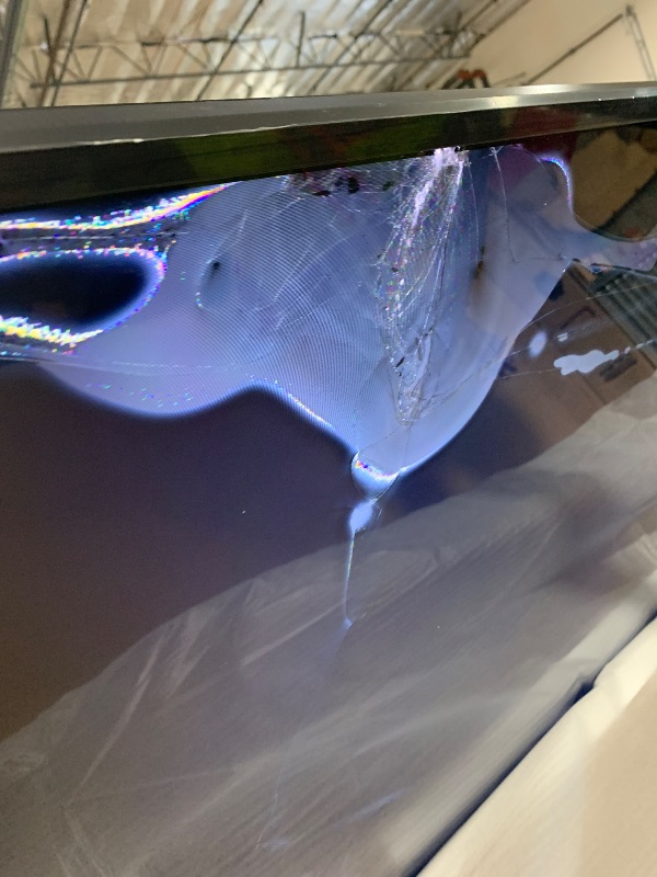 Photo 3 of Samsung 85-Inch Class Crystal UHD U8000F 4K Smart TV (2025 Model) Endless Free Content, Crystal Processor 4K, MetalStream Design, Knox Security, Alexa Built-in *** PARTS ONLY****