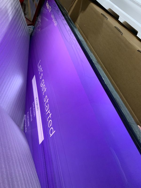 Photo 6 of Roku Smart TV – 55-Inch Pro Series 4K QLED RokuTV with Backlit Roku Voice Remote Pro, Dolby Vision IQ, 120Hz Refresh Rate – Live Local News, Sports, Gaming***** PARTS NOLY ****