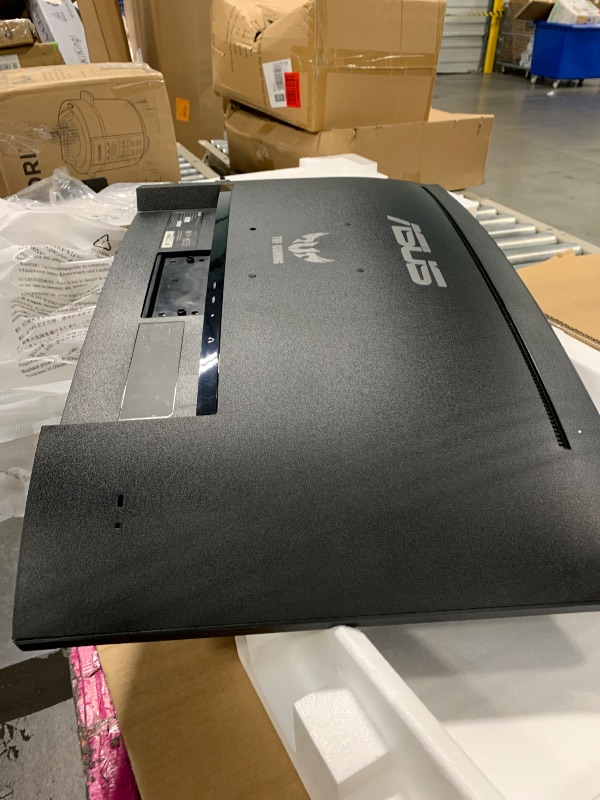 Photo 1 of *******SCREEN IS BROKEN///////MISSING PIECES***NO RETURN***ASUS TUF Gaming 31.5” 1440P Curved HDR Gaming Monitor (VG32WQ3B) – QHD (2560 x 1440), 180Hz, 0.5ms, 1500R, Extreme Low Motion Blur, FreeSync, 90% DCI-P3, Shadow Boost, DisplayWidget, 3 yr Warranty