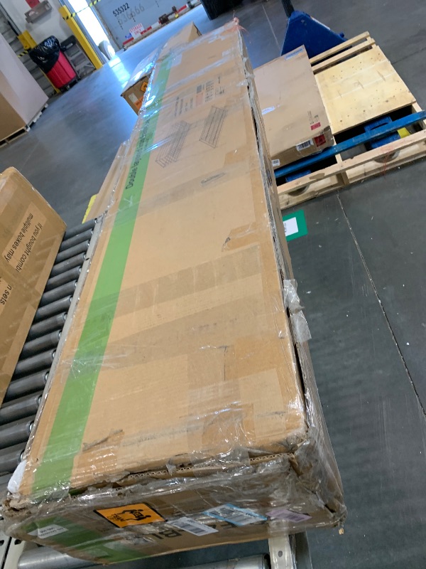 Photo 1 of ** MISSING PARTS / UNTESTED / NO RETURN **** VECELO Bunk Bed Twin Over Full, Metal Bunkbeds with Ladder and Full-Length Guardrail, No Box Spring Needed, Space Saving, Noise Free, Black