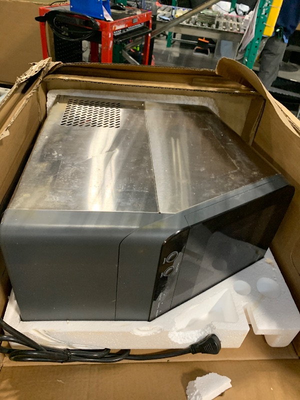 Photo 1 of ** very used / untested *** GE Profile Opal 1.0 Nugget Ice Maker| Countertop Pebble Ice Maker | Portable Ice Machine Makes up to 34 lbs of Ice Per Day | Stainless Steel