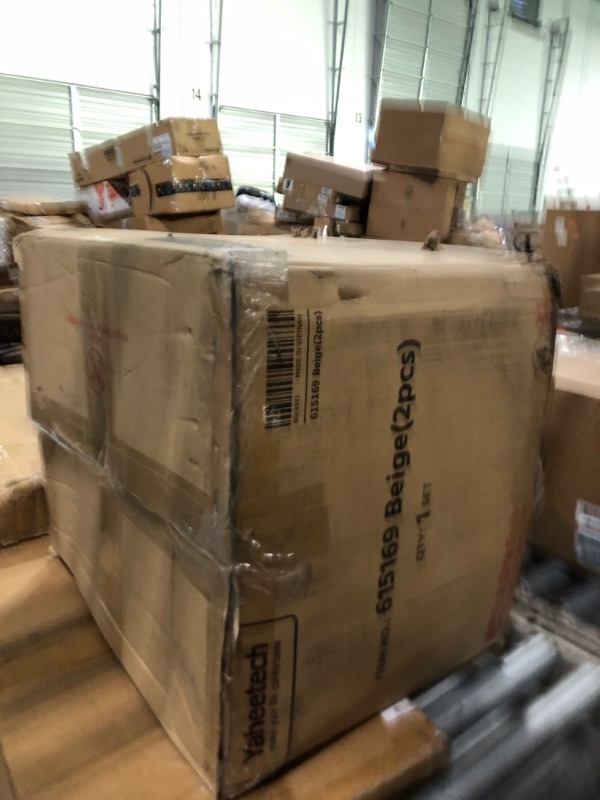 Photo 1 of ***8JUST ONE CHAIR****Yaheetech Bar Stools, PU Leather Adjustable Swivel Barstools, Hydraulic Kitchen Counter Height Bar Chairs with Armrest and Back for Bar, Kitchen, Dining Room, White