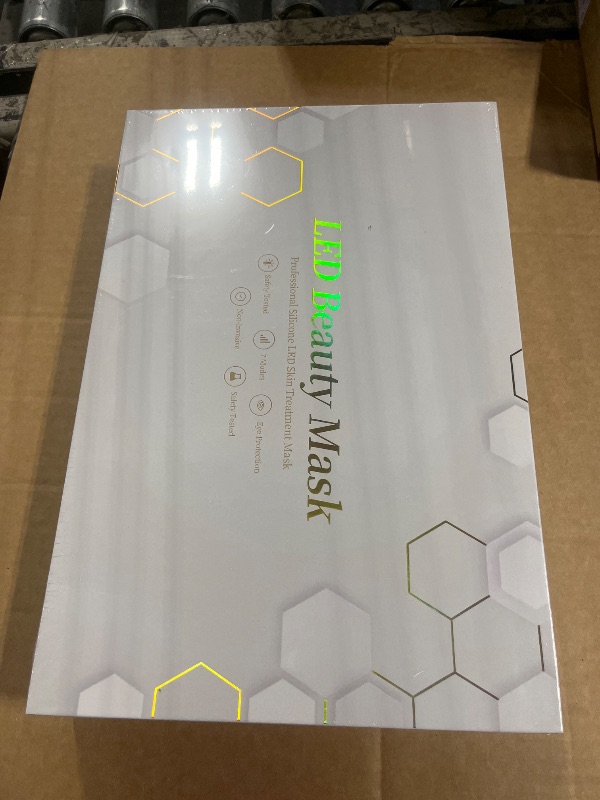 Photo 1 of ** factory sealed**
Yahi Red Light Photon Facial & Neck Mask with Remote Control, 7 Custom Modes with Infrared, Portable & Rechargeable with Timer for Home Use, 175 High-Density Light Beads, White