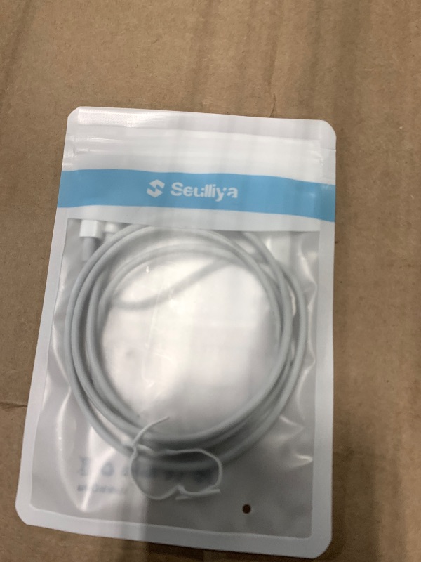 Photo 1 of (Apple MFi Certified) iPhone AUX Cord,Lightning to 1/8 Inch Audio Cable,3.3ft, Headphone Jack Adapter Male Aux Stereo Audio Cable Compatible for iPhone 14/13/12/11/XR/X/8/7 (White)