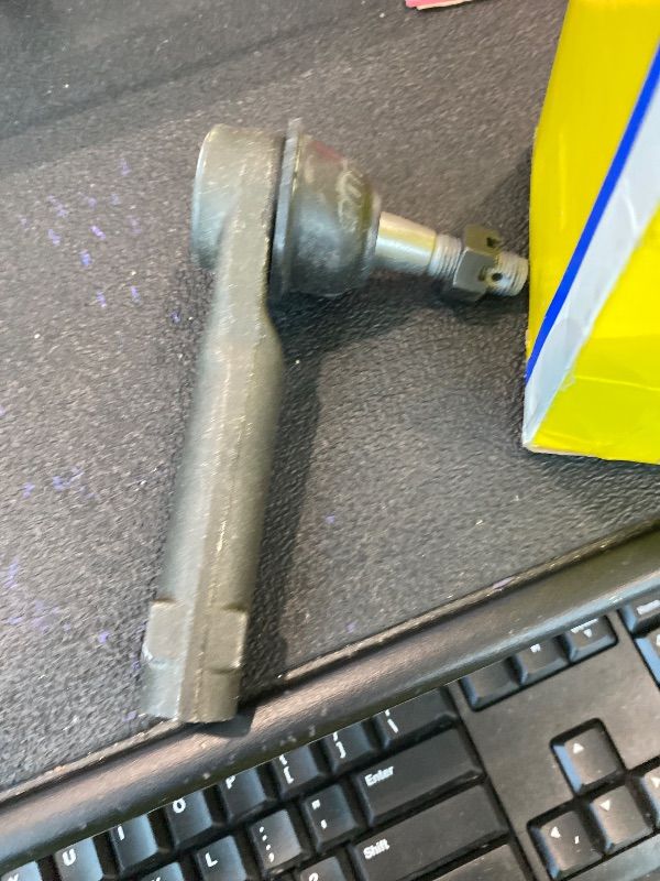 Photo 1 of ***MISSING PIECES*** MOOG ES801123 Steering Tie Rod End for Ram 1500