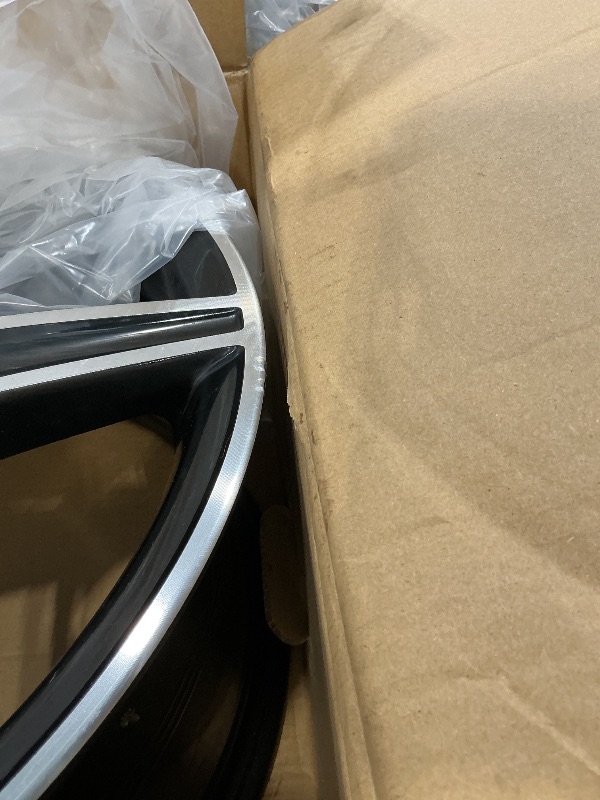 Photo 1 of *USED*
HOLUEKU Premium Aluminum Alloy Wheel Rim Fits for Mercedes Benz E300 E350 E400 E550 E Class 2010 2011 2012 2013 2014 2015 2016, A2054017700 Direct Fit OE Stock Specs