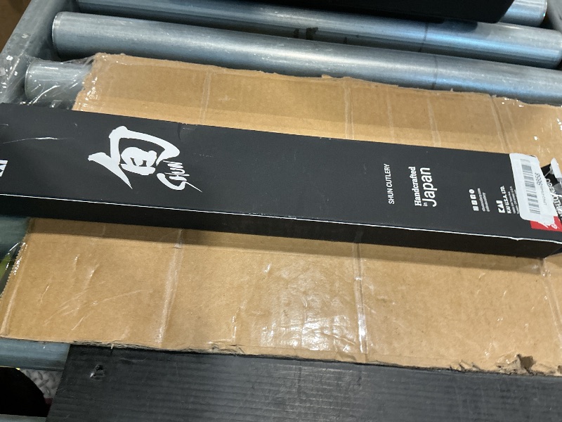 Photo 1 of *USED*
Shun Premier 5 1/2" Santoku Knife