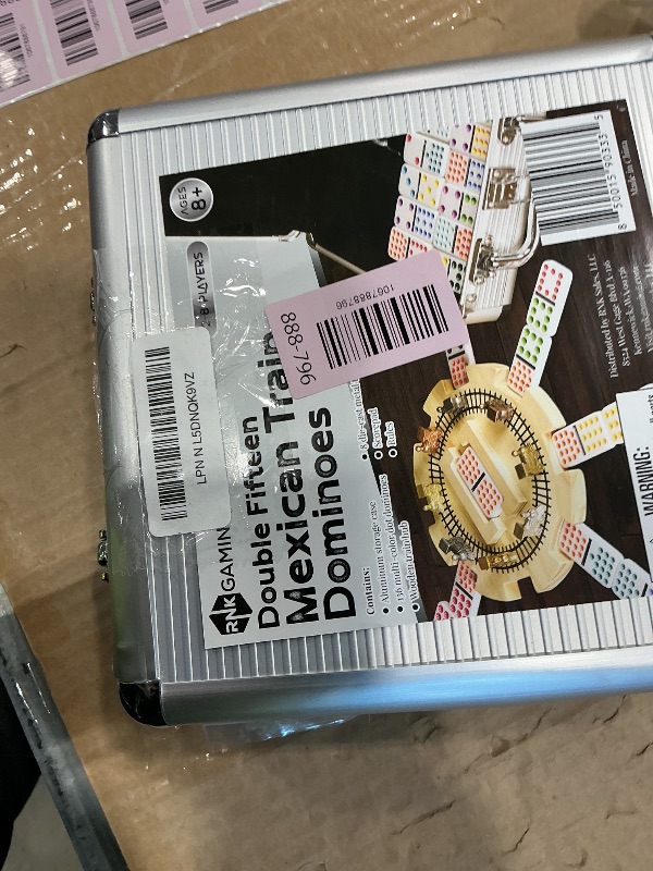 Photo 1 of *MISSING PARTS - See Clerk Notes*
RNK Gaming Mexican Train Wooden Hub 8 Metal Trains and Aluminum Case