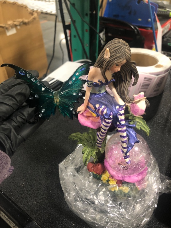 Photo 1 of ** BROKEN WINGS, REPAIRABLE **
ICE ARMOR 7.5" H LED Light Blue Fairy with Clear Wings Statue Fantasy Decoration Figurine