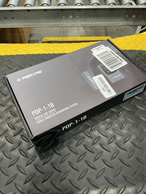 Photo 1 of *UNTESTED*
Phenyx Pro Single Digital Wireless Microphone System, w/Mini Receiver, Bodypack Transmitter,15 Channels in 900MHz UHF Band, Headset/Lapel Microphone for Karaoke, Singer, Church, Wedding (PDP-1-1B)