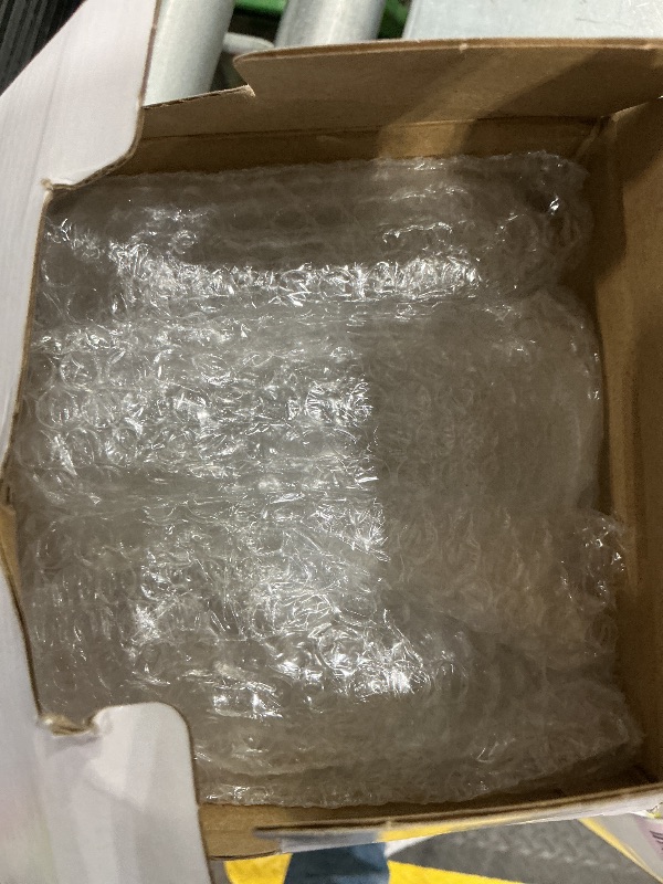 Photo 1 of *MINOR DAMAGE - USED*
Chuangdi 10 Set Holy Catholic Water Bottles 50ml Christian Water Container Empty Catholic Glass Bottle with Cross Lapel Pin Ribbon Bow for Church Wedding Baptism Party Favor Communion Gift(Lovely)