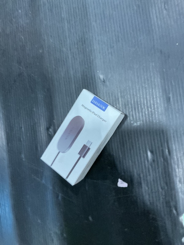 Photo 1 of *UNTESTED*
LULULOOK Magnetic Wireless Charger Cord for iPad Pro 13" M5 / M4 ONLY, 35W Aluminum Alloy Charger Fast Charing for iPad Pro 13 inch M5/M4 with 6.5ft USB-C Cable